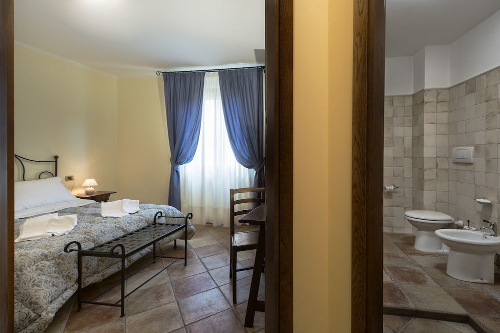 Col Sant'AngeloTorre Di Cordaglie别墅 外观 照片