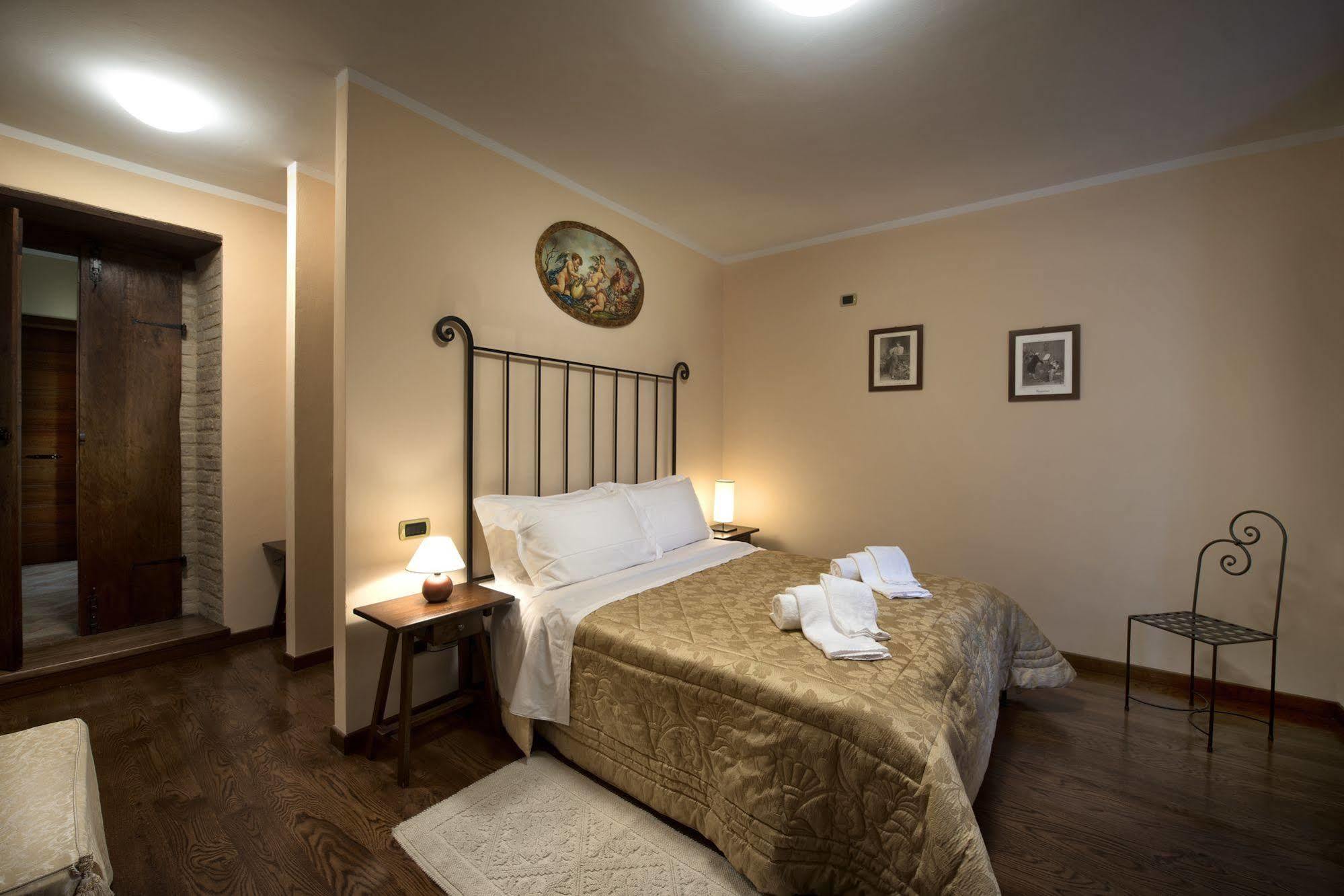 Col Sant'AngeloTorre Di Cordaglie别墅 外观 照片